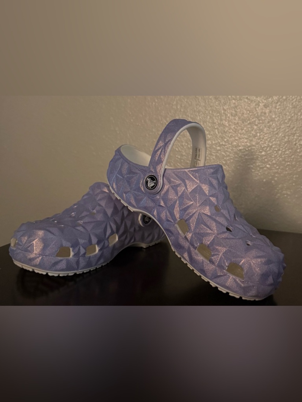 Crocs Classic Iridescent Geometric Clogs | Holographic Glitter | Jr 4 / Womens 6 - Picture 2 of 6